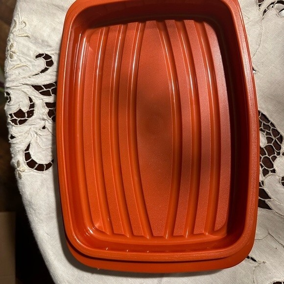 Tupperware Meat Keeper - Orange - Vintage - Picture 3 of 6